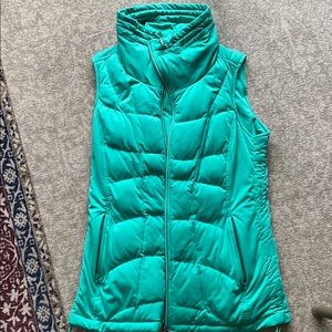 Like new  Athleta vest